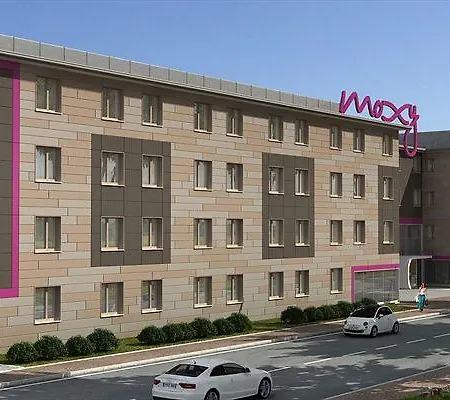 Hotel Moxy Milan Malpensa Airport 3*
