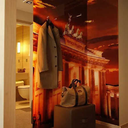 Hotel Moxy Milan Malpensa Airport
