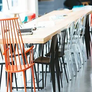 Moxy Milan Malpensa Airport 3* Κάζε Νουόβε