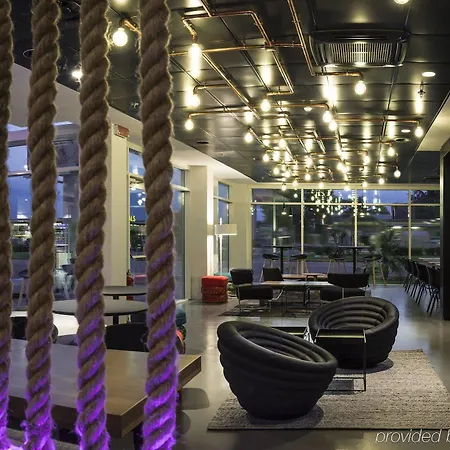 Moxy Milan Malpensa Airport 3*