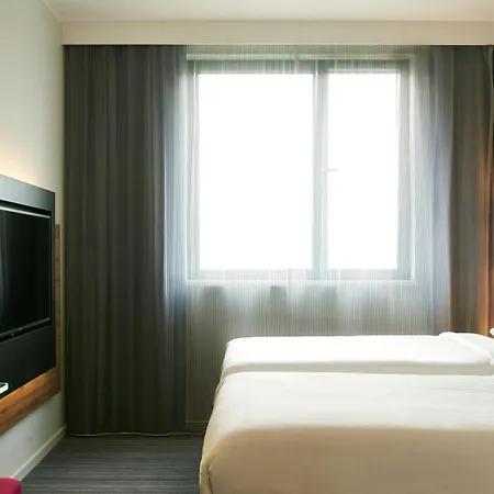 Hotel Moxy Milan Malpensa Airport