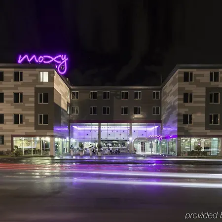 Moxy Milan Malpensa Airport