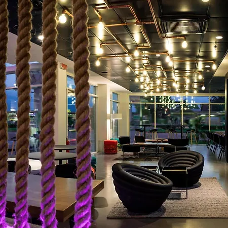 Szálloda Moxy Milan Malpensa Airport