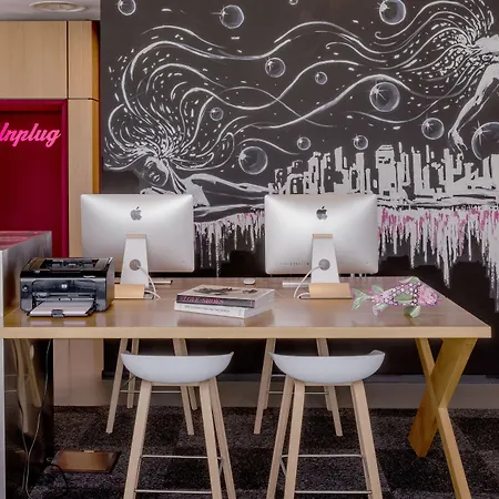 Moxy Milan Malpensa Airport Szálloda 3*