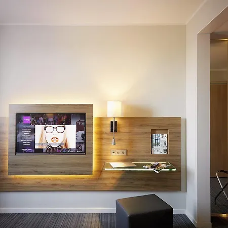 Moxy Milan Malpensa Airport 3*